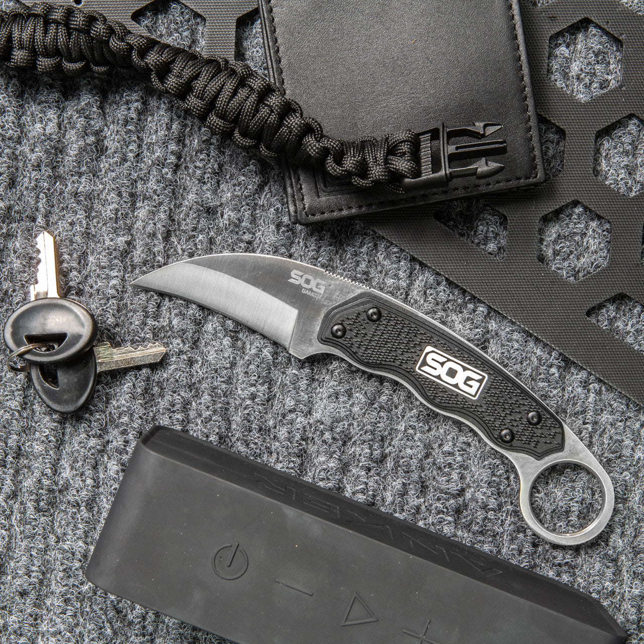 SOG Gambit Fixed Blade Knife