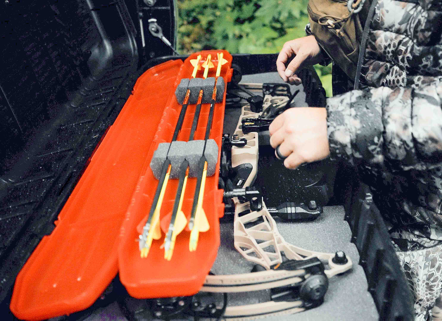 MTM Traveler Bow Case